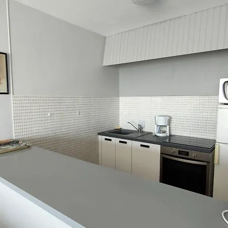 Bel 2 En Front De + Terrasse Et Garage Prive - Fr-1-323-324 *