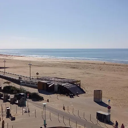 Bel 2 En Front De + Terrasse Et Garage Prive - Fr-1-323-324 Apartment