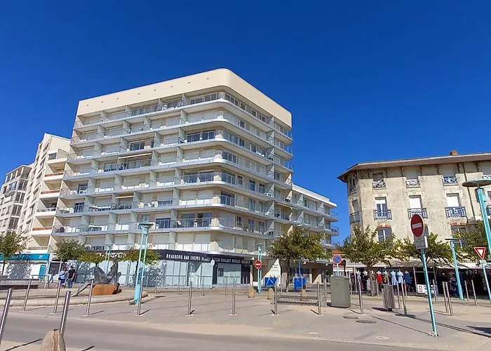 Bel 2 En Front De + Terrasse Et Garage Prive - Fr-1-323-324 *